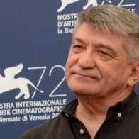 Cineasta ruso cree que Rusia va camino de repetir la revolución de 1917