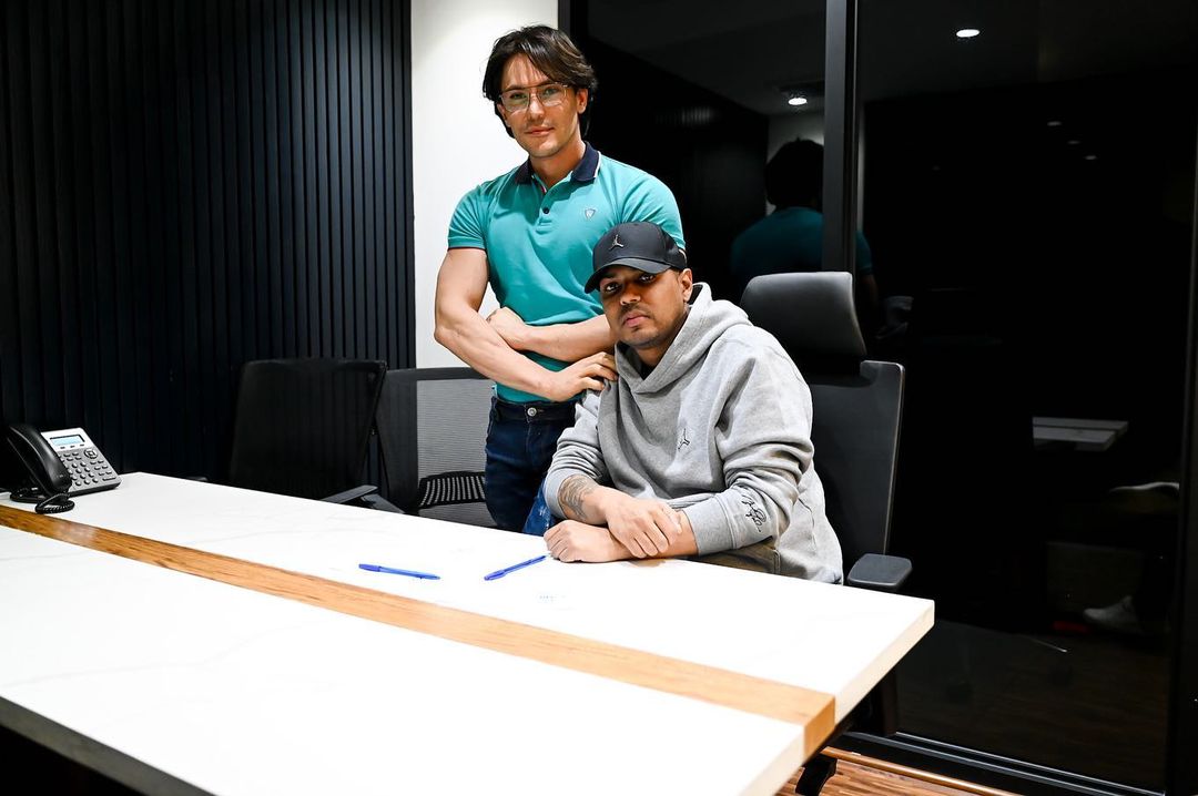 ¡Aca veneno! Ali David entra a la plataforma Alofoke Media Group