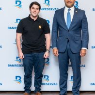 Banreservas renueva contrato con Jimmy Llibre