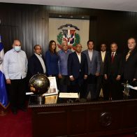 Cámara de Diputados recibe propuesta de ley para el desarrollo agroindustrial