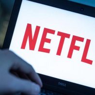 Netflix paraliza toda sus producciones en Rusia