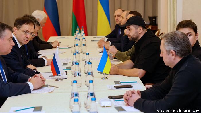 Rusia anuncia que las negociaciones con Ucrania serán este jueves