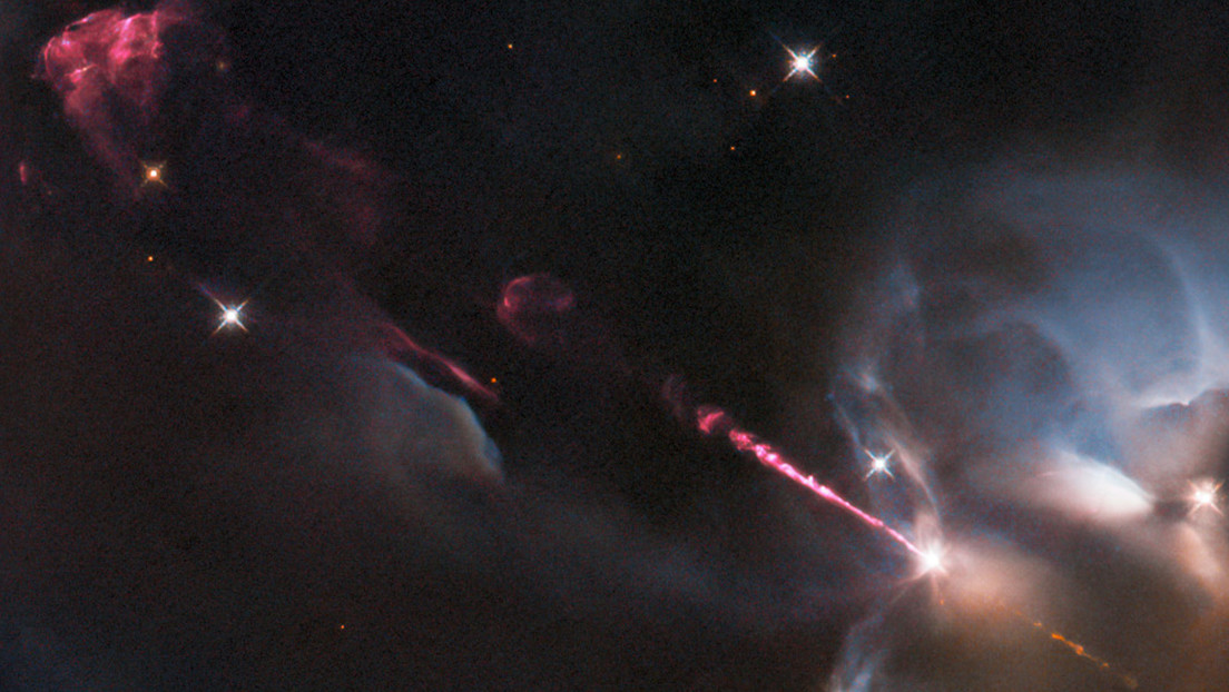 Telescopio espacial Hubble capta a una estrella bebé teniendo una "rabieta estelar"