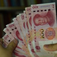 El yuan sustituye al dólar y al euro en el segundo mayor banco de Rusia