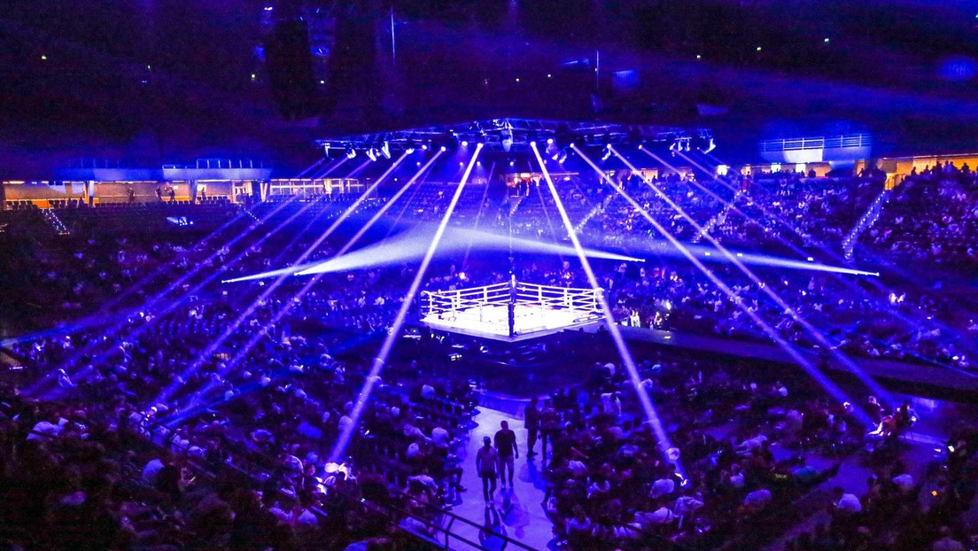 Cancelan una pelea de kickboxing tras disturbios y enfrentamientos entre asistentes
