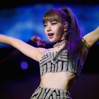 Lisa, una estrella del K-Pop es la nueva cara del whisky Chivas Regal