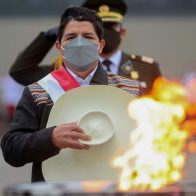 Perú: Oposición presentará el martes pedido de destitución del presidente