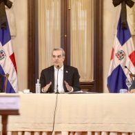 Presidente Abinader afirma apoyo a la reforma educativa