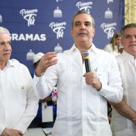 Abinader encabeza jornada de inclusión social en Santiago; entrega obras