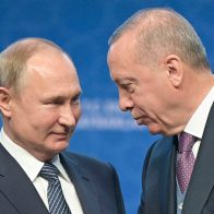 Presidente de Turquía al de Rusia: "Abramos juntos el camino para la paz"