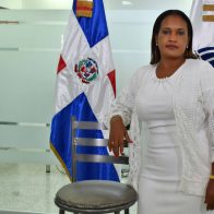 Gobernadora de El Seibo reitera nombramiento en hospital deben ser para perremeístas
