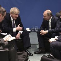 Johnson dice es vital que Putin "fracase" en su invasión de Ucrania