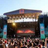 Lollapalooza inicia en Brasil con clima de fiesta y nostalgia pospandemia
