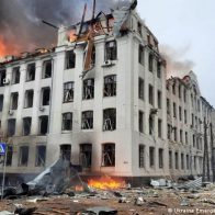 Más bombardeos rusos ante nuevas negociaciones en octavo día de invasión