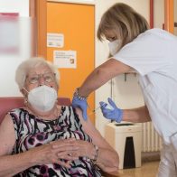 Estudio: cuarta dosis de vacuna contra covid reduce la mortalidad en un 78%