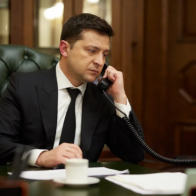 Volodimir Zelensky acusa Moscú de reubicar ucranianos a la fuerza