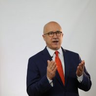 Domínguez Brito asegura que en su gobierno habrá un gabinete de igualdad salarial