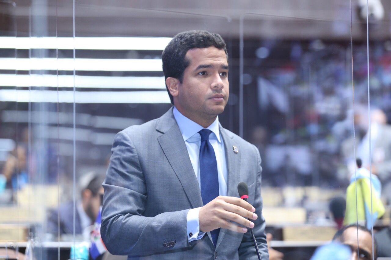 Diputados aprueban proyecto de ley que regula proceso de transición gubernamental