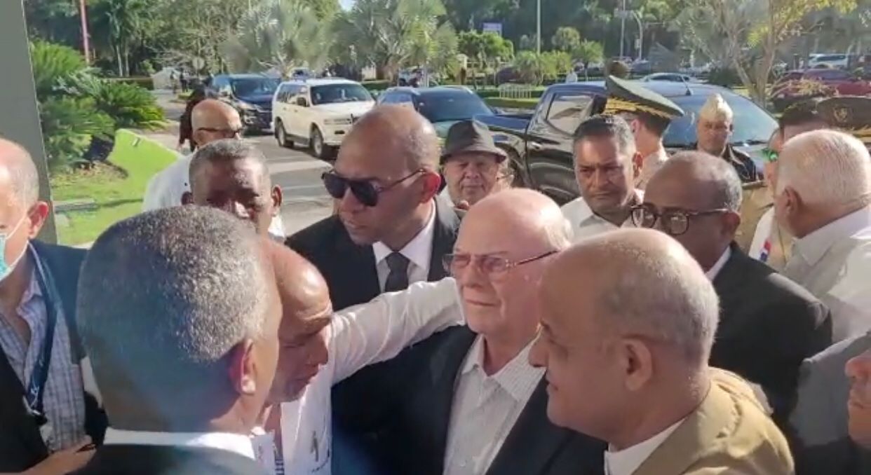 Hipólito Mejía