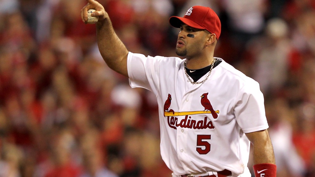 Pujols, enfocado en un tercer anillo con los Cardenales de San Luis