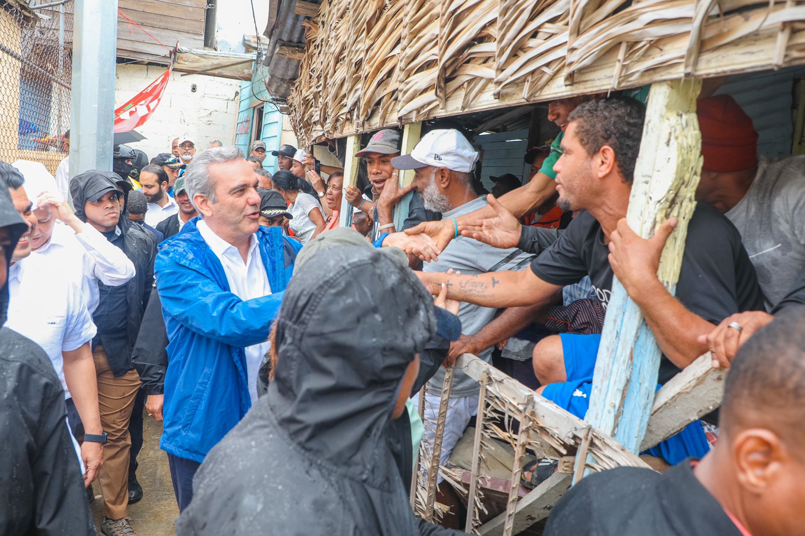 Inauguran y deja iniciados proyectos sociales por más de RD$ 4,500 millones en Santiago