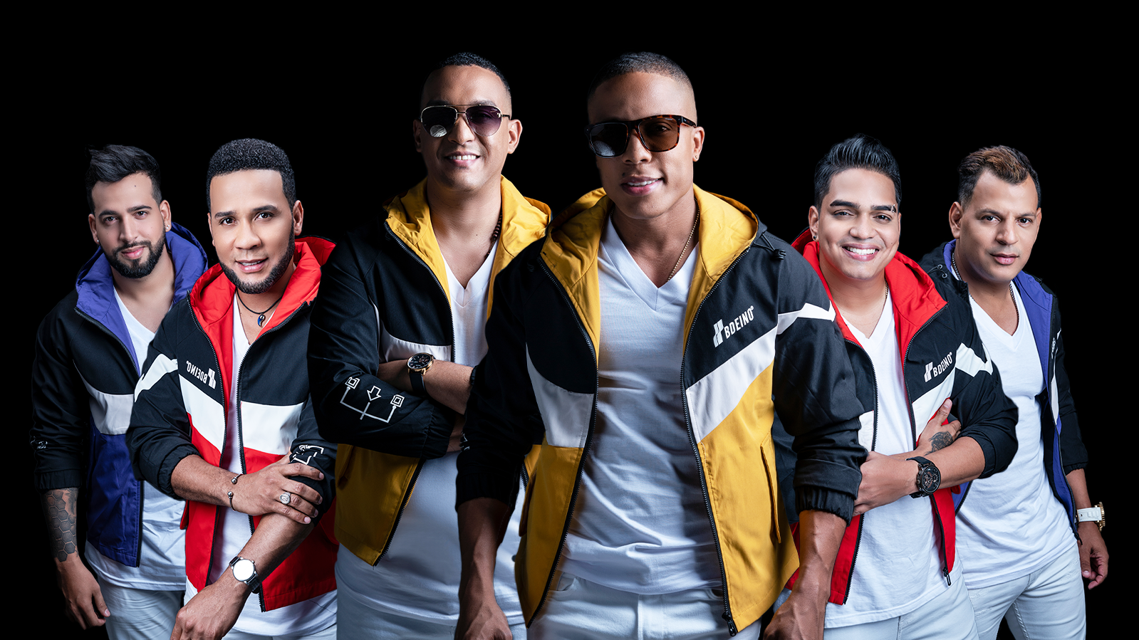 Chiquito Team Band recibe Discos de Oro y Doble Multi-Platino por tres de sus temas