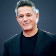 Alejandro Sanz.