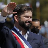 Boric asume como presidente en busca de un cambio "profundo" para Chile