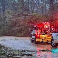 Un tornado deja dos muertos, heridos y casas derrumbadas en Florida