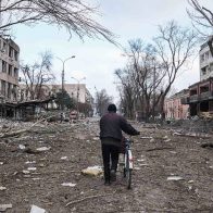 Ucrania acusa a Rusia de matar 56 personas en un hogar de ancianos