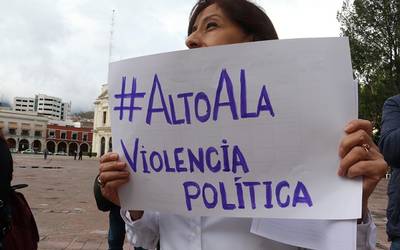 Mujeres presentan propuestas de igualdad a partidos con miras a las elecciones en Bolivia