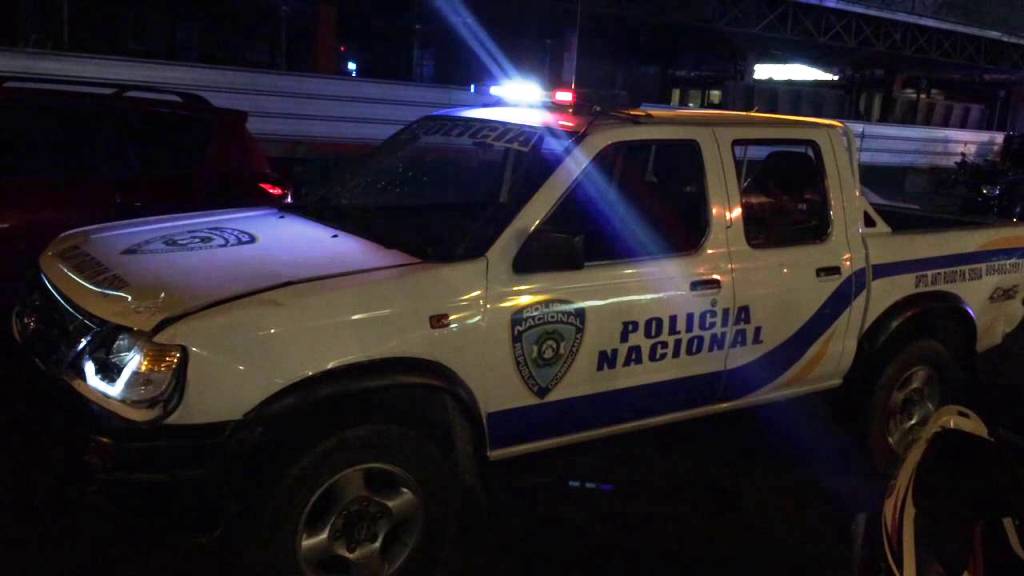 Patrulla PN frustra atraco en Villa González, y atrapan autores golpearon comerciante
