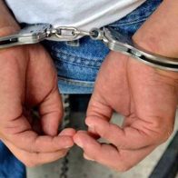 Detienen a cuarto oficial de correccional de EEUU acusado de matar a recluso