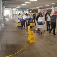 Áreas recién remodeladas en el AILA presenta problemas de filtración