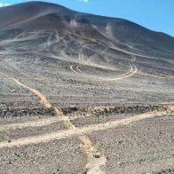 Multan turistas por dañar un área volcánica protegida en Argentina
