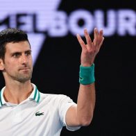 Djokovic critica suspensión a tenistas rusos y bielorrusos en torneos de Wimbledon