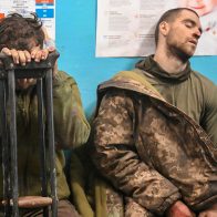 Confirman que 1,026 soldados de las Fuerzas Armadas de Ucrania se rindieron en Mariúpol