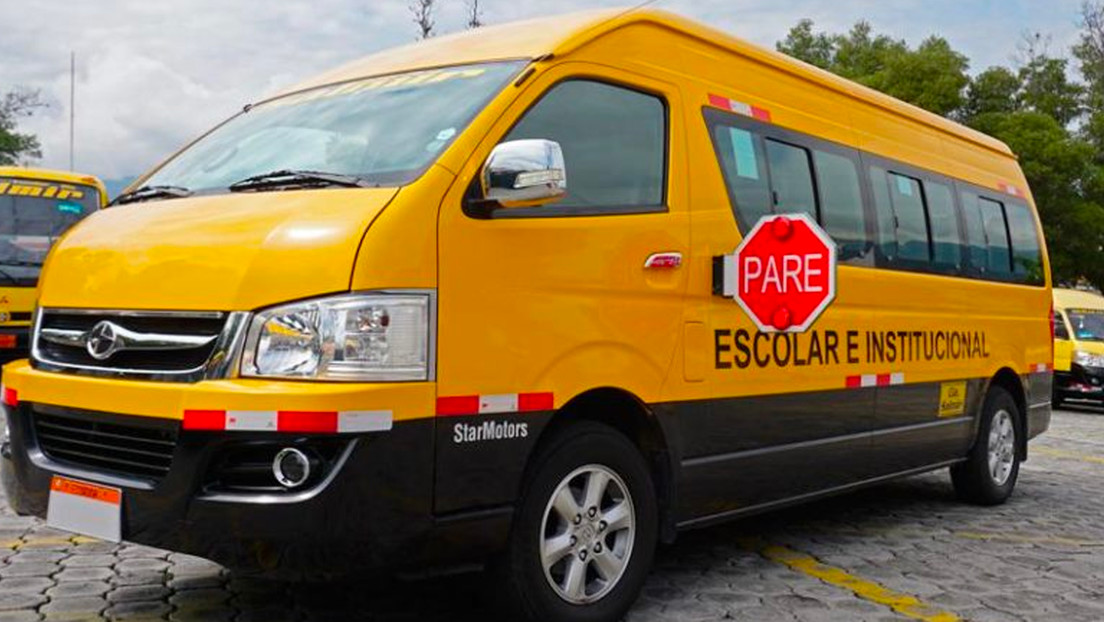 Chofer de un transporte escolar abusó sexualmente de una adolescente en Ecuador  