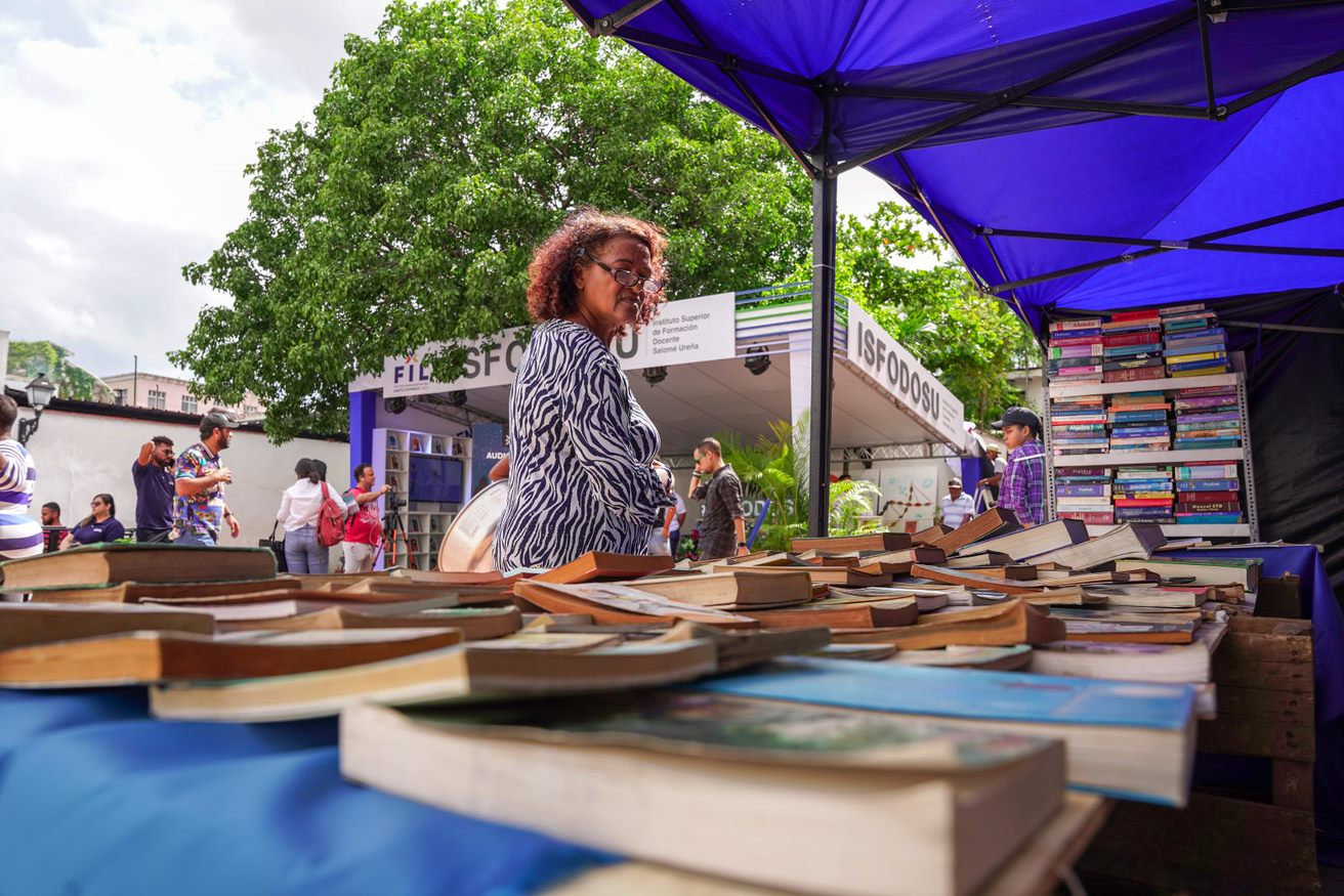 Feria Internacional del Libro Santo Domingo 2025 homenajeará a Frank Moya Pons
