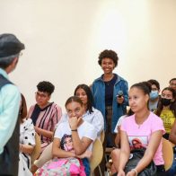 Feria del Libro ofrece un martes de conferencias, documentales y teatro