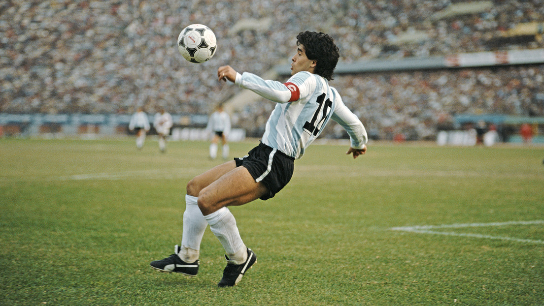 Fiscales piden juzgar a médicos de Maradona por homicidio culposo