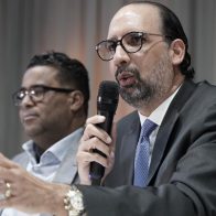 Fuerza del Pueblo cataloga de inoportuna e inviable propuesta de reforma constitucional