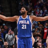 ¡Con paliza incluida! Sixers eliminan a los Raptors