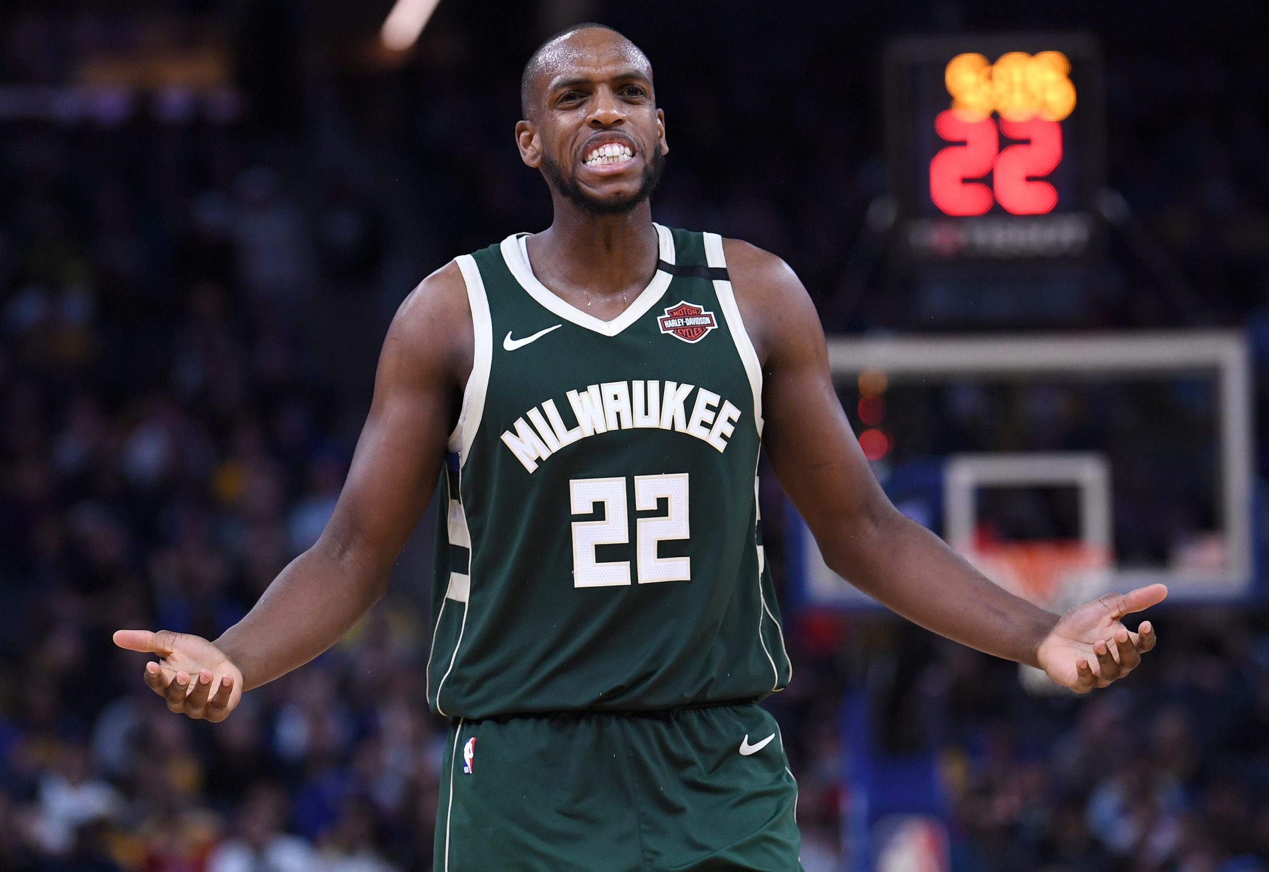 Middleton se perderá por lesión el resto de la serie entre Bucks y Bulls