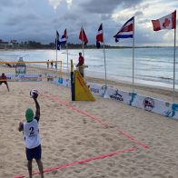 AIB promueve turismo y deporte en Playa Maca
