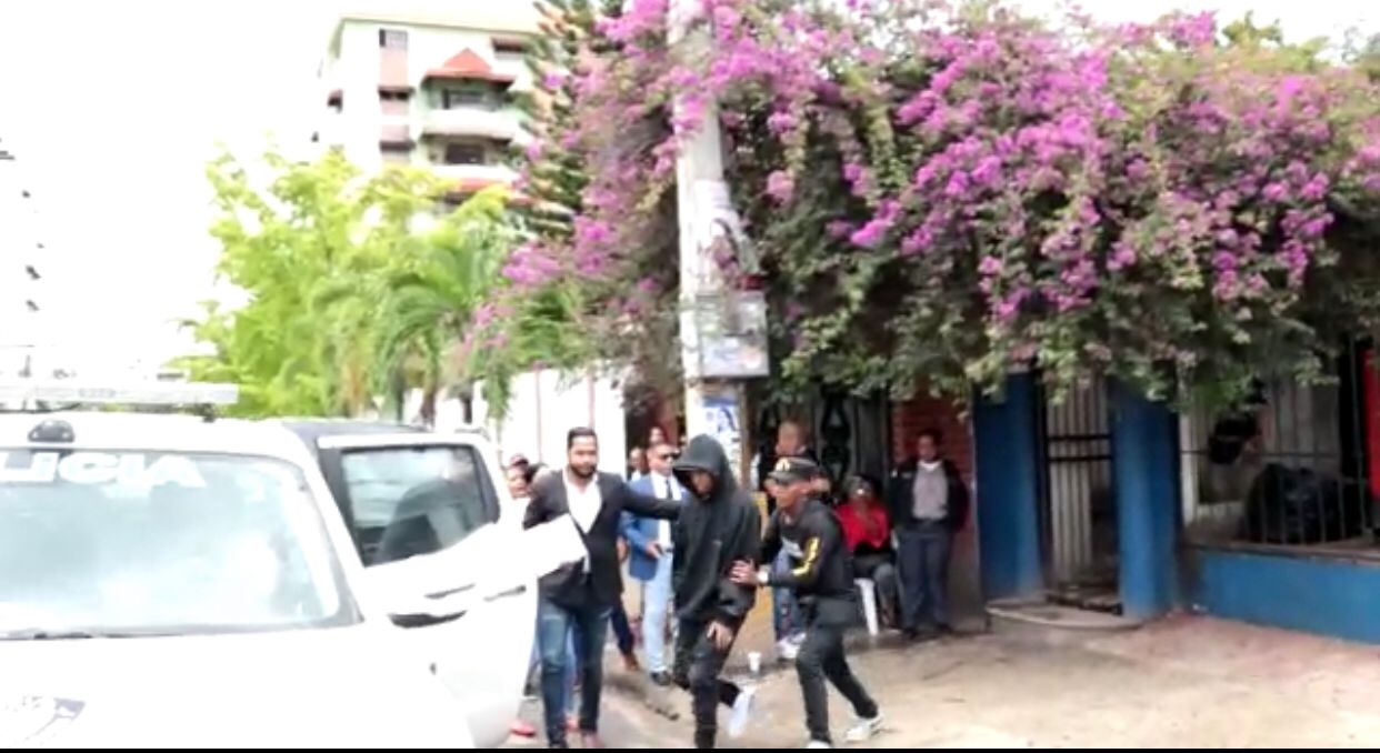 Ministerio Público cita a Rochy RD acusado se puesta agresión sexual contral menor