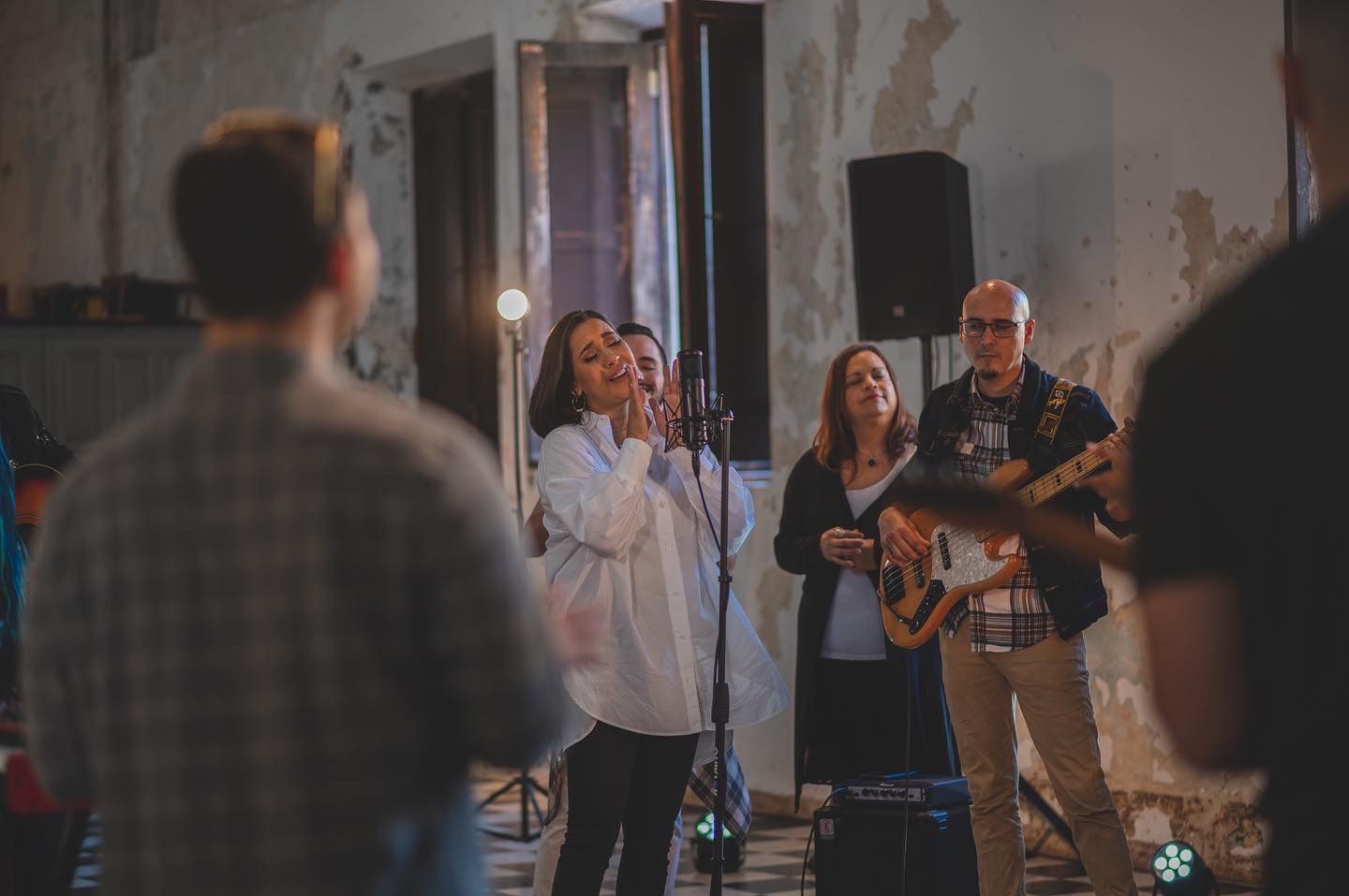 Cantantes cristianos lanzan sencillo “Pentecostés”
