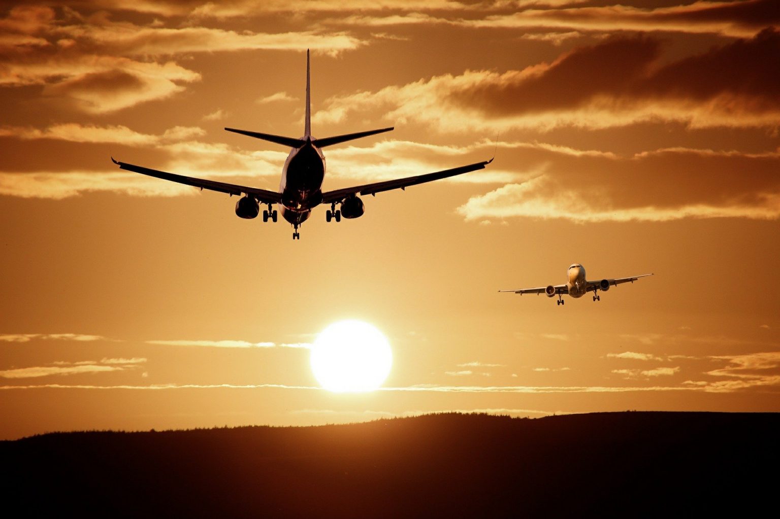 Comisión Europea incluye en una lista negra a 21 aerolíneas de Rusia