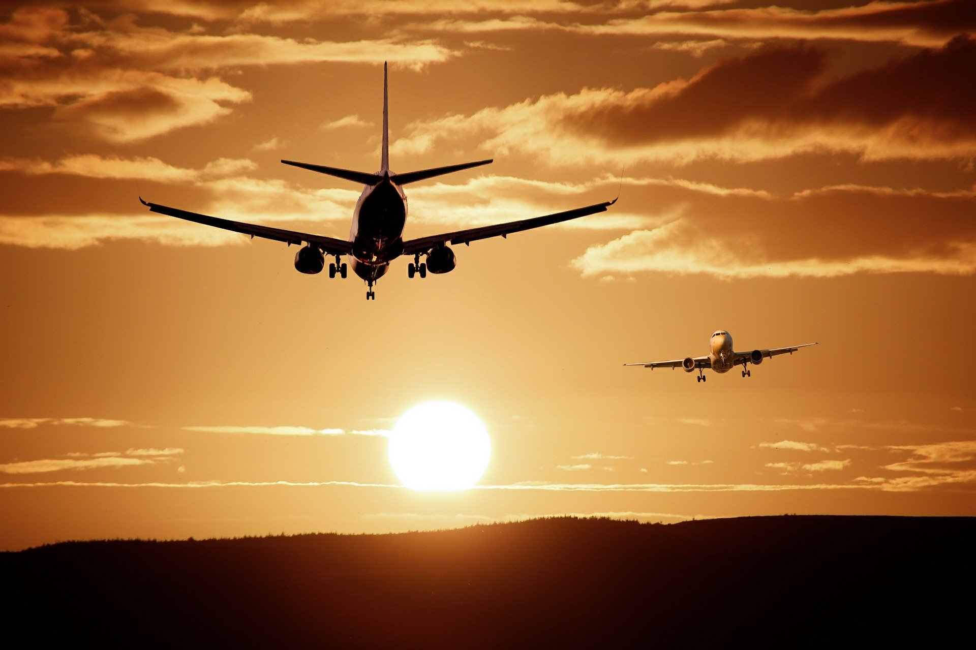 Comisión Europea incluye en una lista negra a 21 aerolíneas de Rusia
