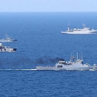 EEUU prohíbe a los barcos rusos atracar en sus puertos o acceder a sus costas